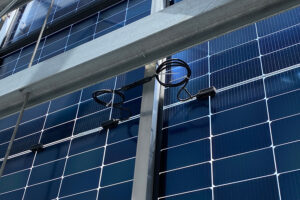 Anschluss Photovoltaikfassade Nachtraeglich Stromwand Photovoltaikwand Fassadenverkleidung