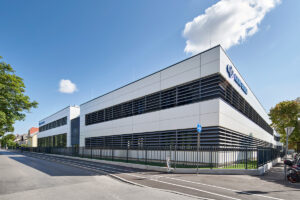 Knorr Bremse Hinterlueftete Fassade Etalbond Fassadenverkleidung Aluminum Verbundplatte Modern Kaufen Wandverkleidung Fritsche