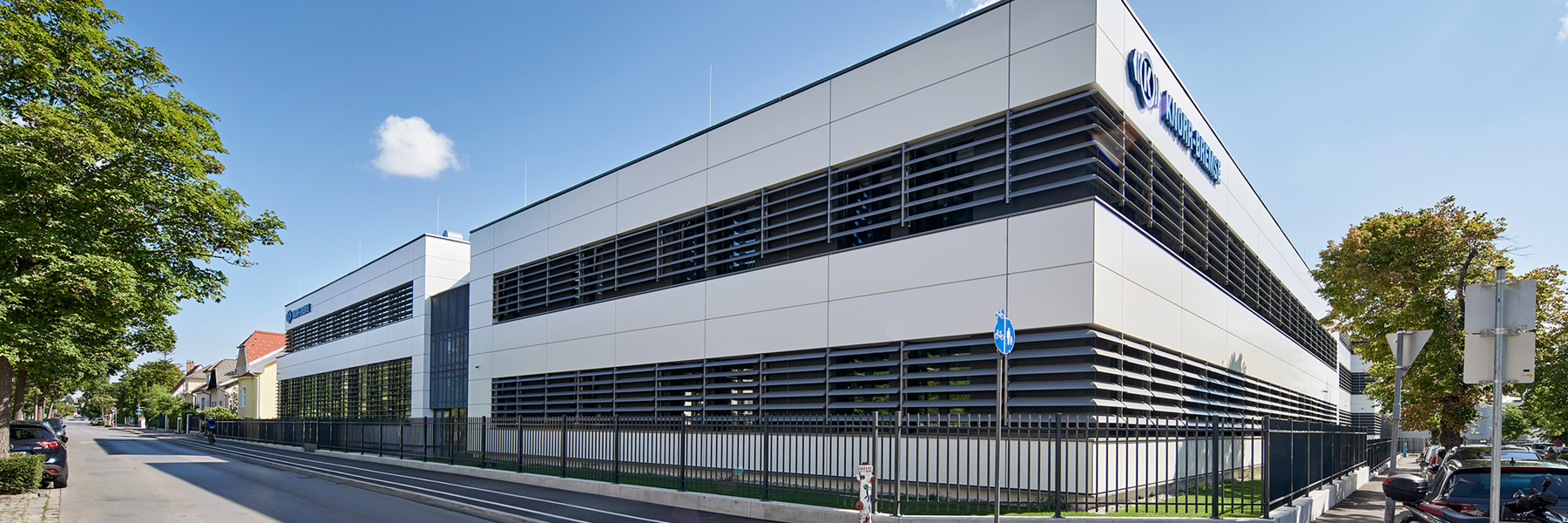 Slider Knorr Bremse Hinterlueftete Fassade Etalbond Fassadenverkleidung Aluminum Verbundplatte Modern