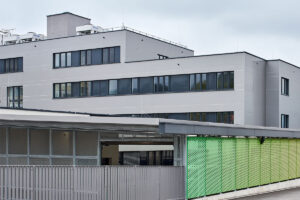 Etalbond LKH Wolfsbergl Fassadenplatten Hinterlueftete Fassade Firmengebaude Aluminium Verbundplatten Modern
