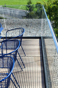 terrasse-glasdruck-glasgelaender-julius-fritsche-rechnungswesen-neubau-glas-metall-kunststoff-photovoltaik-fassade-grosshaendler-neubau